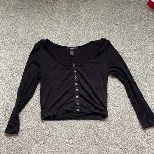 Long sleeved crop top